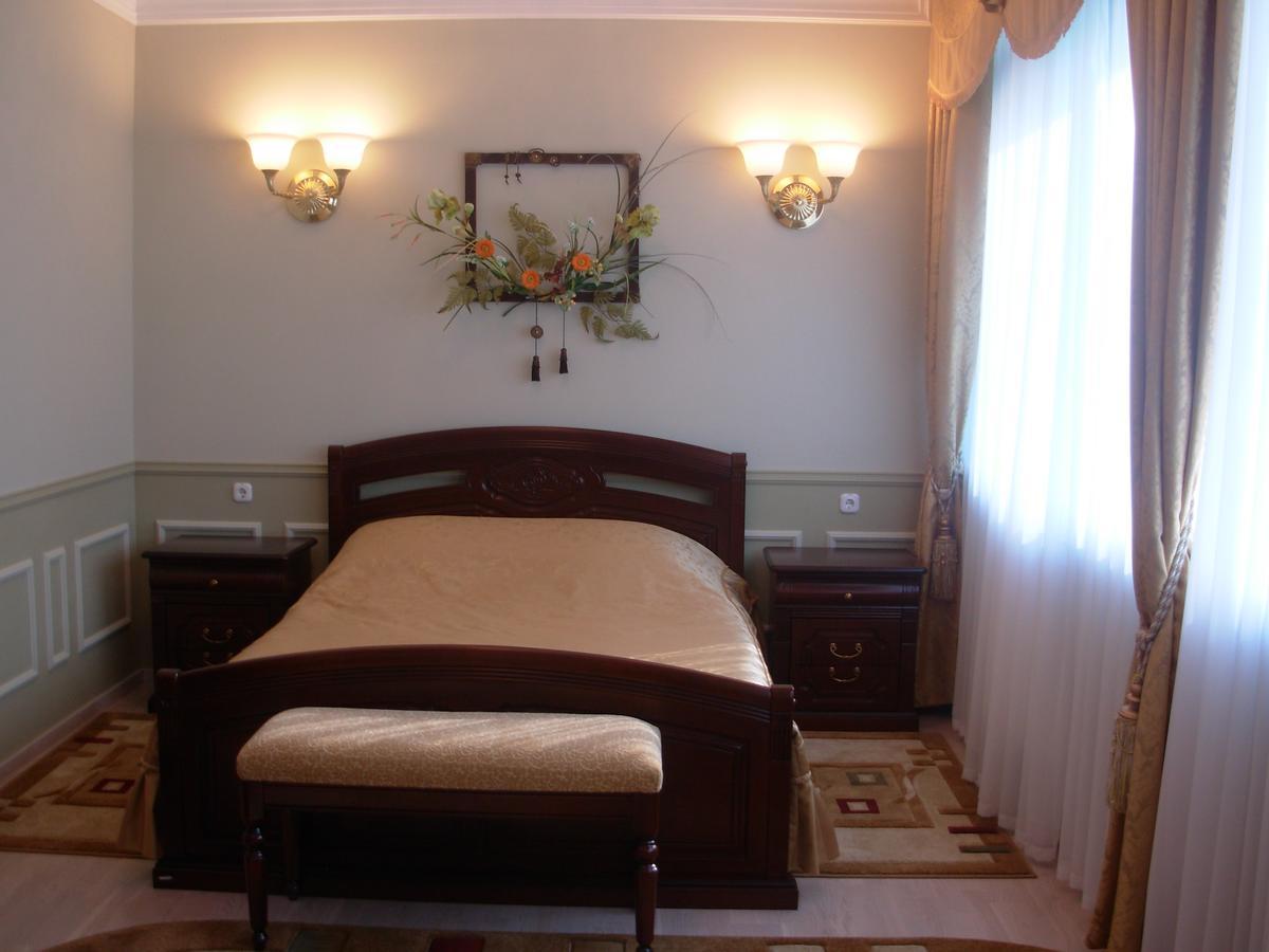 Hotel Ліда Екстер'єр фото